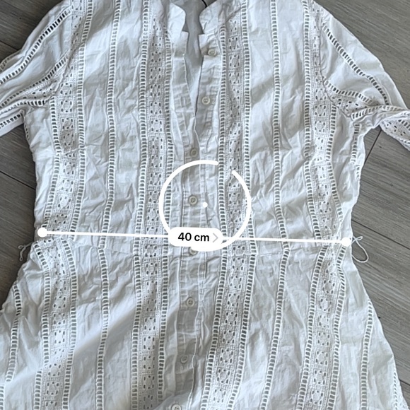 Dress - Picture 3 of 4